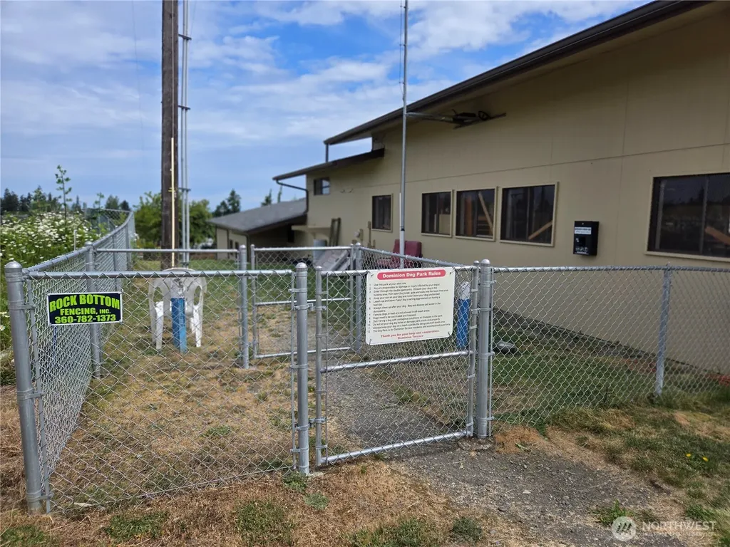 1301 S 3rd Avenue Sequim WA 98382