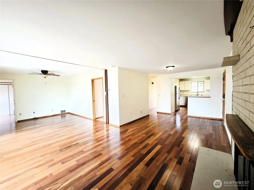 1301 S 3rd Avenue Sequim WA 98382