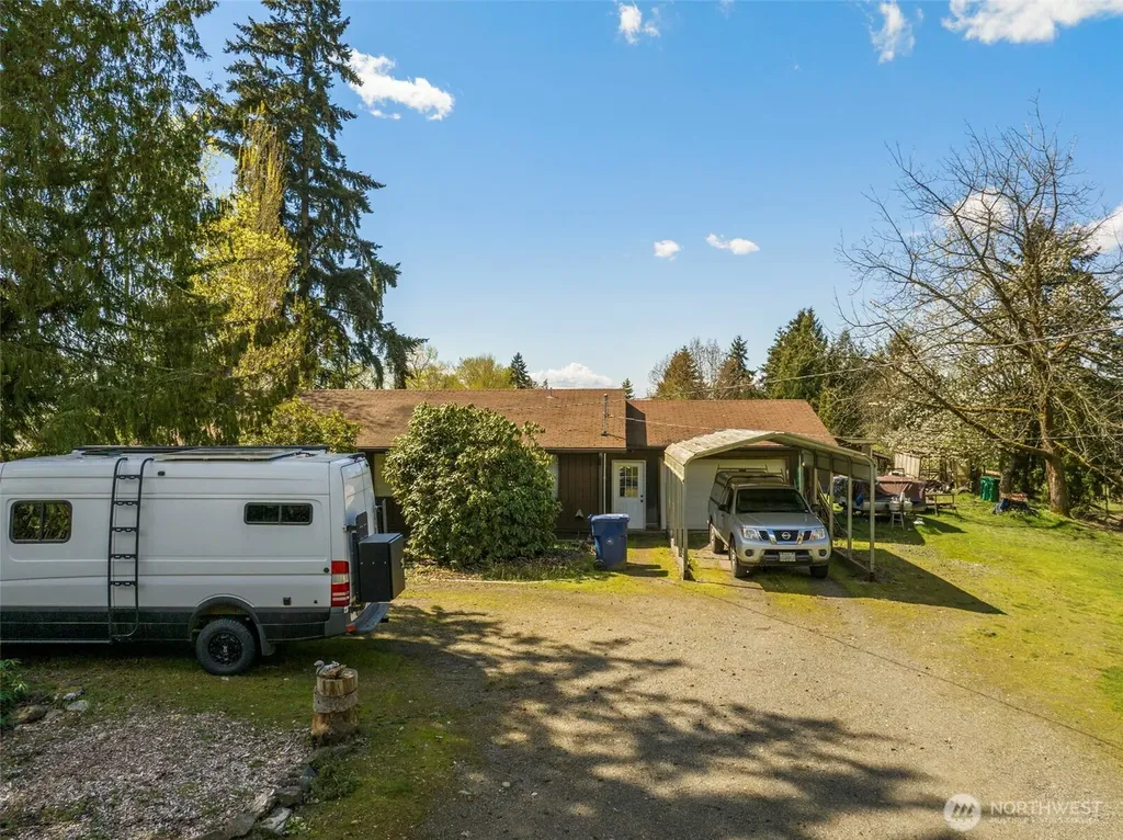 8057 118th Avenue SE Newcastle WA 98056