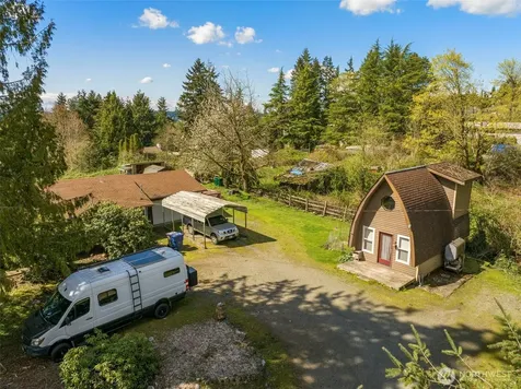 8057 118th Avenue SE Newcastle WA 98056
