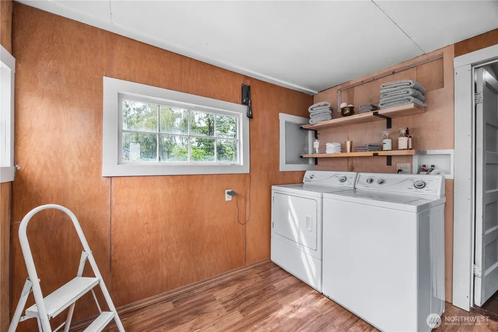 28 Main Street Methow WA 98834