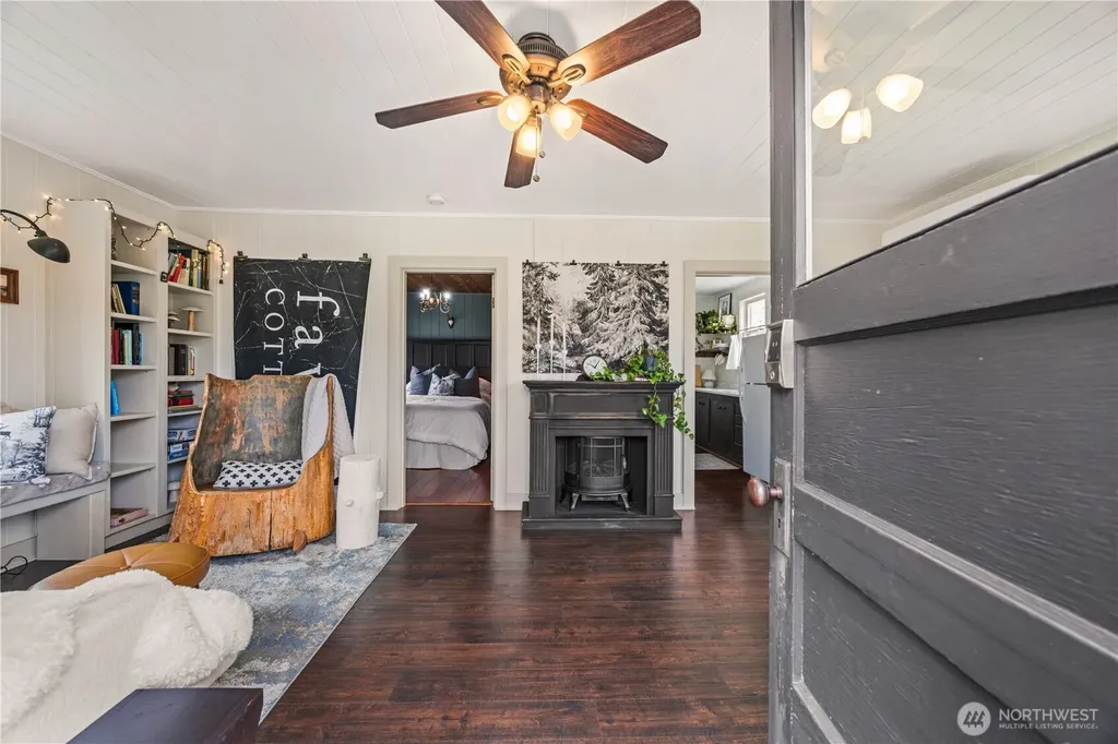 28 Main Street Methow WA 98834