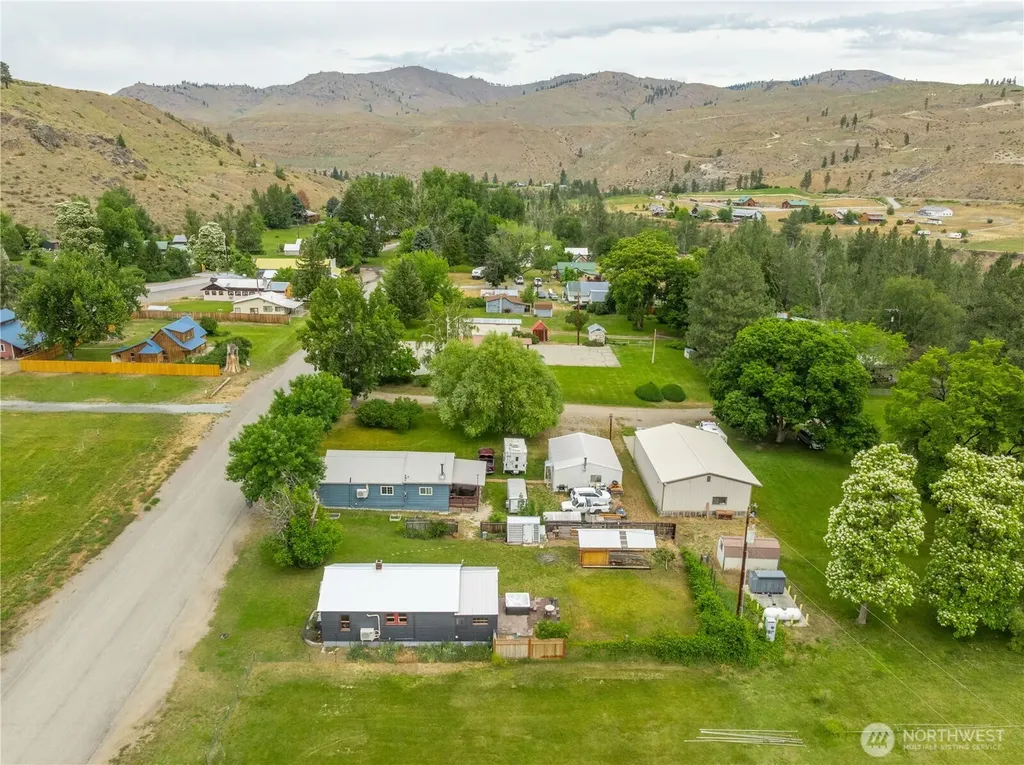 28 Main Street Methow WA 98834