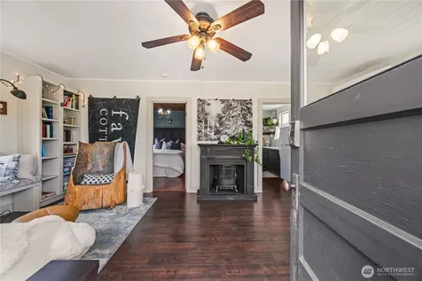 28 Main Street Methow WA 98834