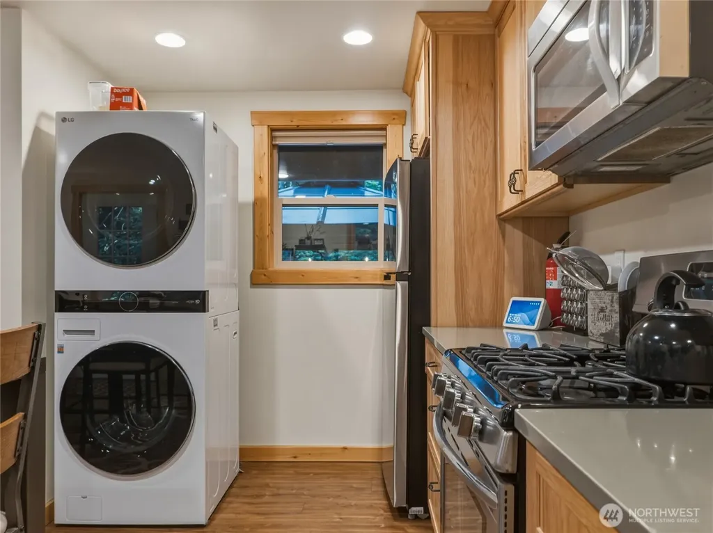 7482 Miller Way Deming WA 98244