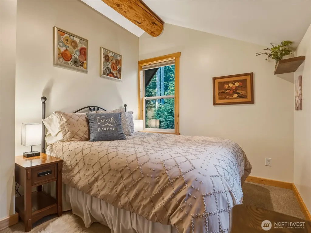 7482 Miller Way Deming WA 98244