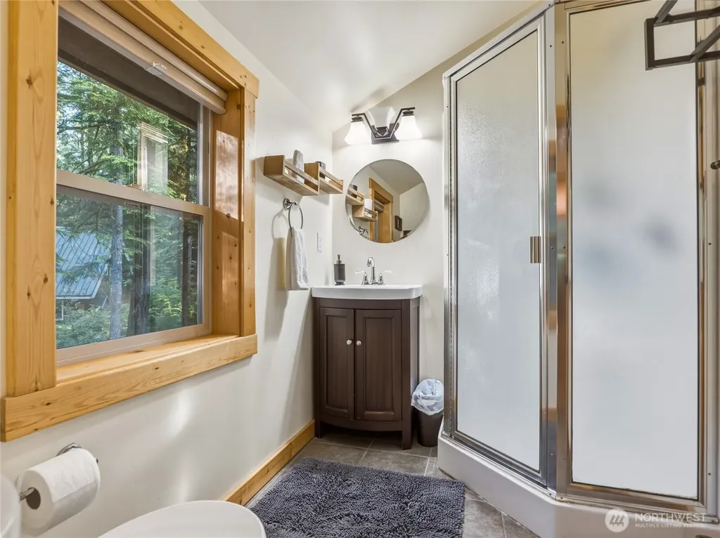 7482 Miller Way Deming WA 98244