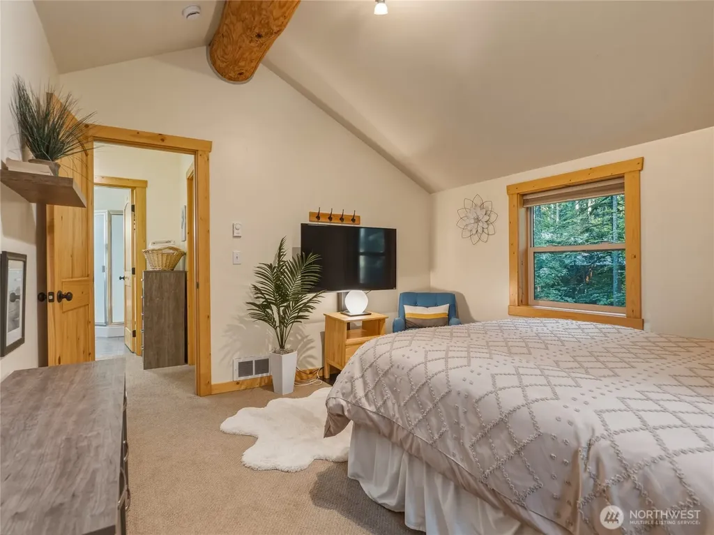 7482 Miller Way Deming WA 98244