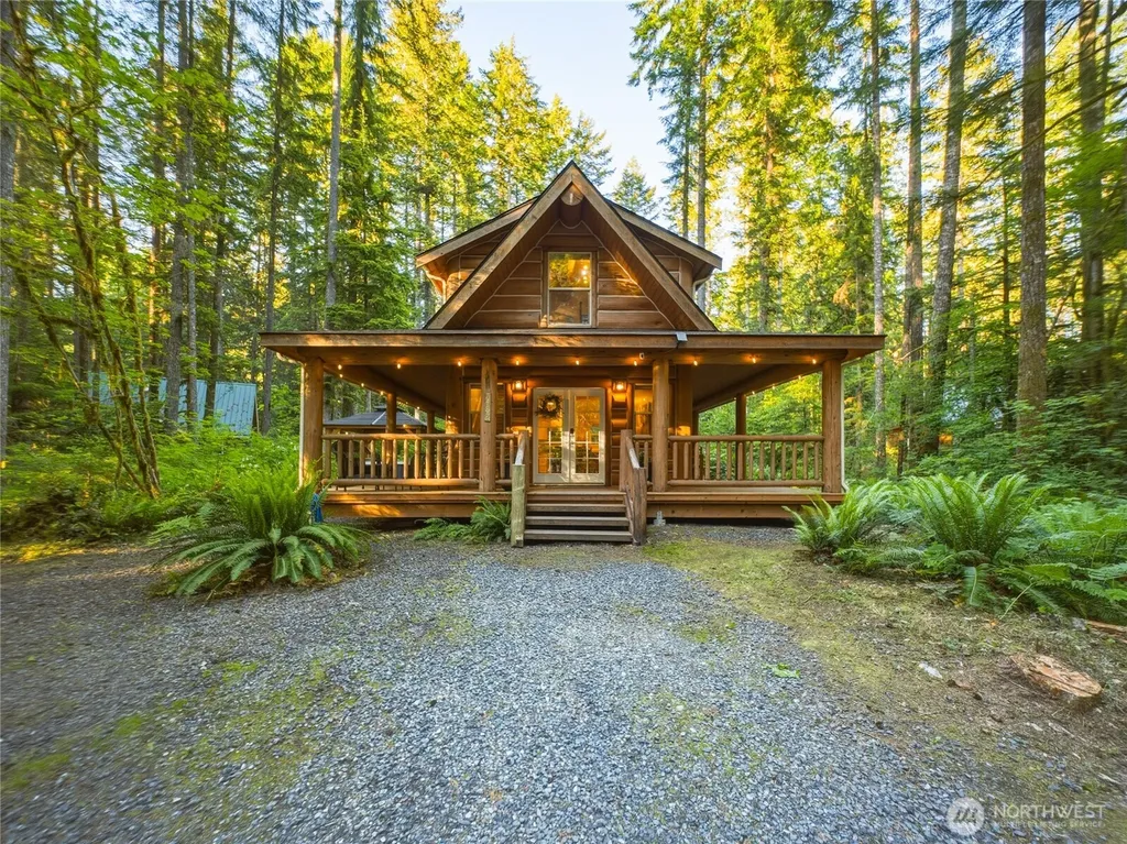7482 Miller Way Deming WA 98244