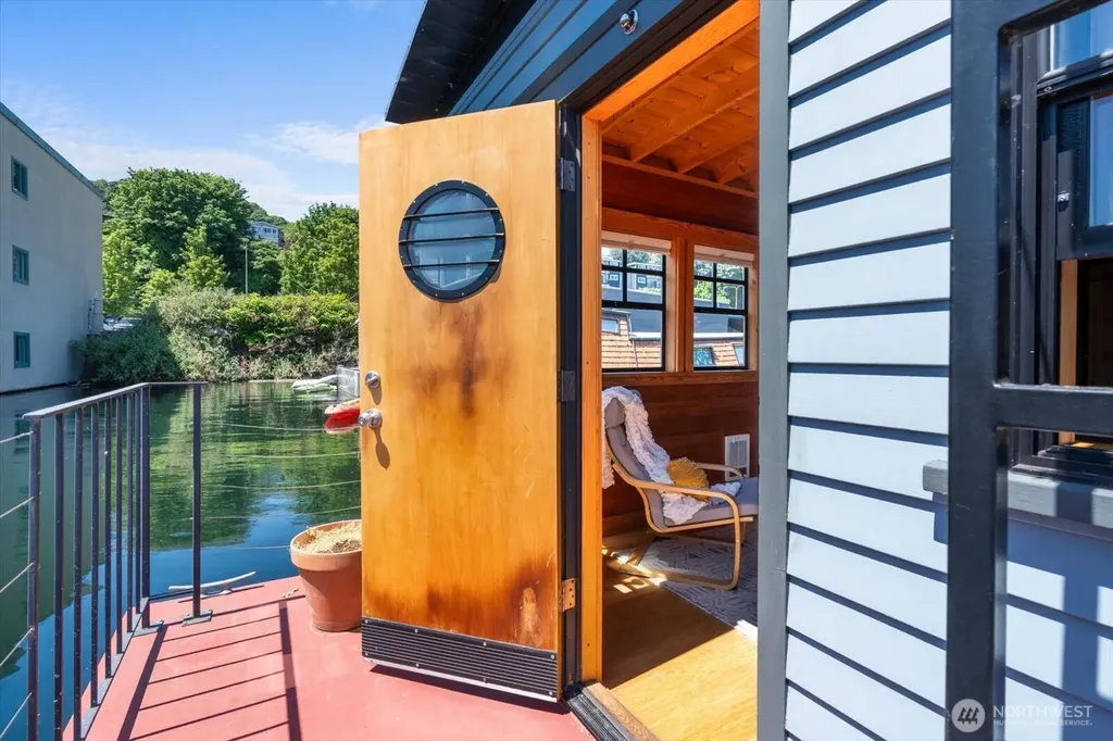 1900 Westlake Avenue N Seattle WA 98109