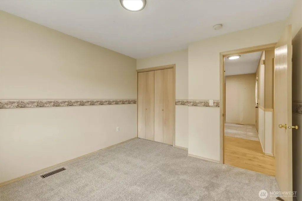 8 Ammons Lane Longview WA 98632