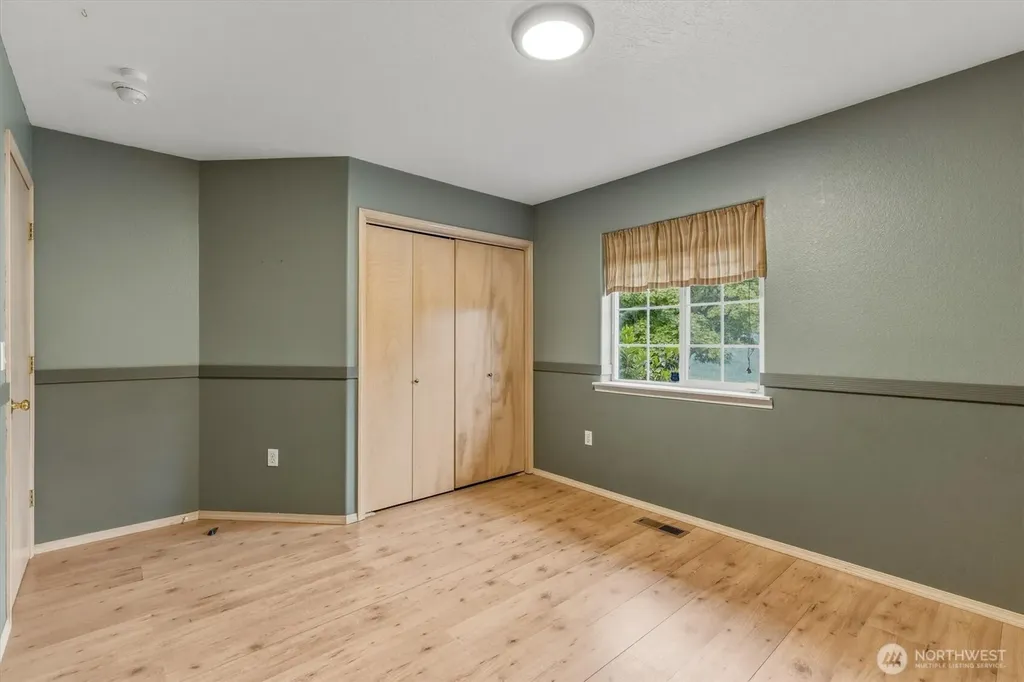 8 Ammons Lane Longview WA 98632