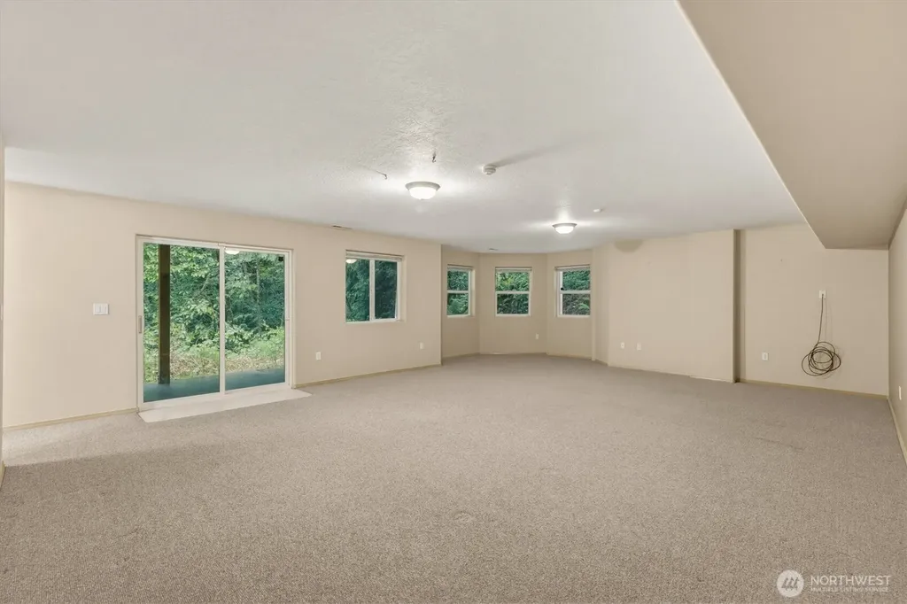 8 Ammons Lane Longview WA 98632