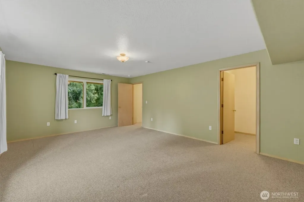 8 Ammons Lane Longview WA 98632