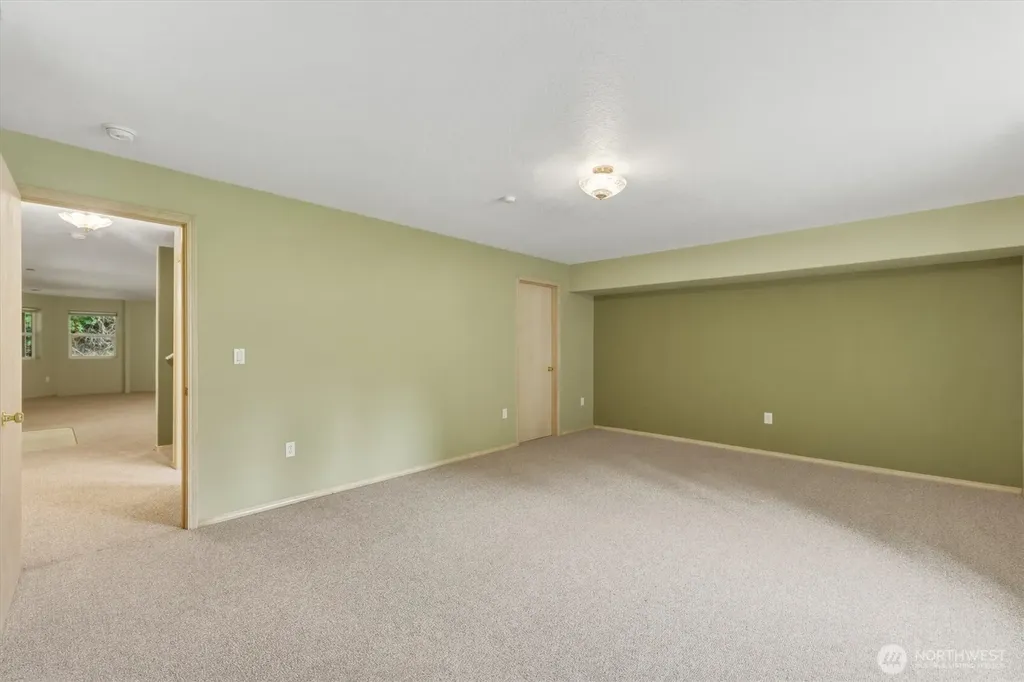 8 Ammons Lane Longview WA 98632