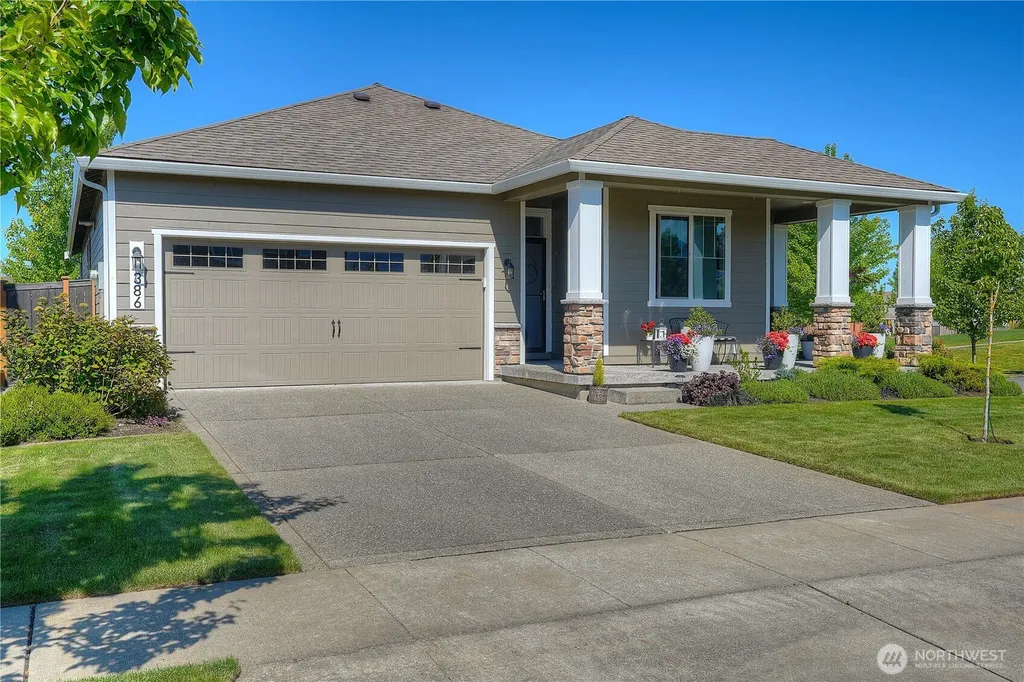 386 Grennan Lane N Enumclaw WA 98022