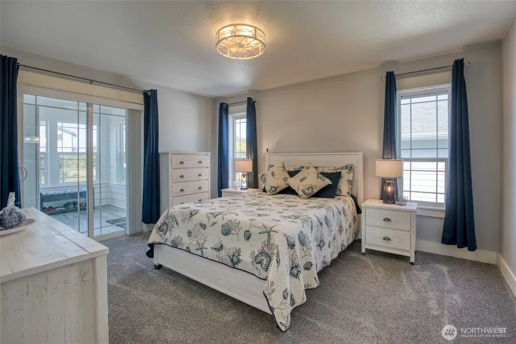 1085 Fairwood Drive SW Ocean Shores WA 98569
