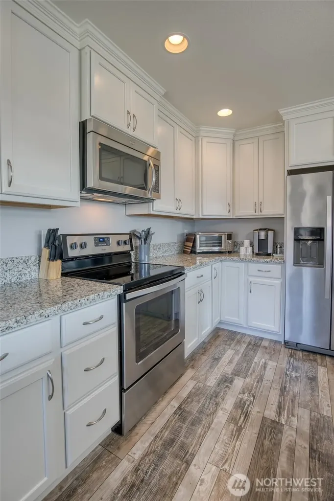 1085 Fairwood Drive SW Ocean Shores WA 98569