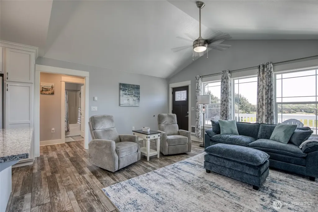 1085 Fairwood Drive SW Ocean Shores WA 98569