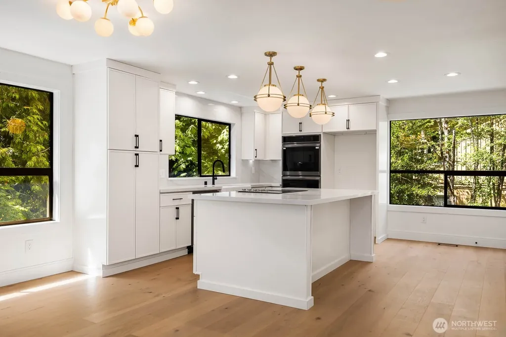 4529 153rd Ave SE Bellevue WA 98006