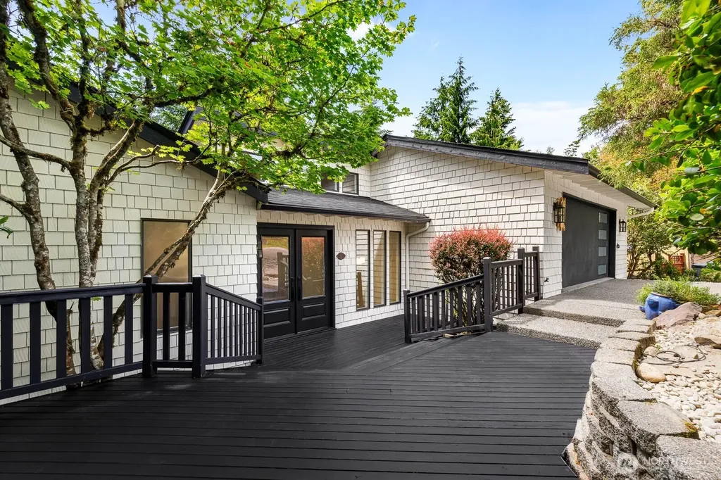4529 153rd Ave SE Bellevue WA 98006
