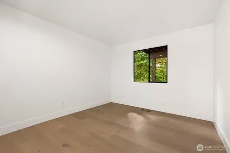 4529 153rd Ave SE Bellevue WA 98006