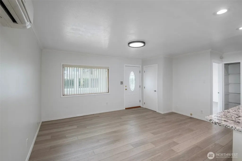 2217 E 64th Street Tacoma WA 98404