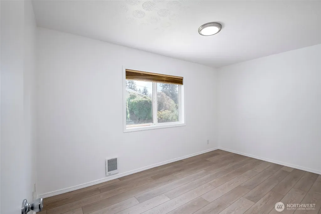 2217 E 64th Street Tacoma WA 98404