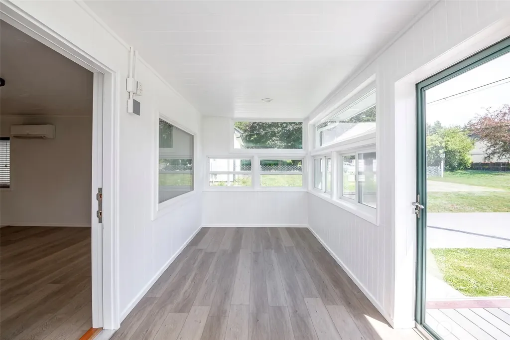 2217 E 64th Street Tacoma WA 98404