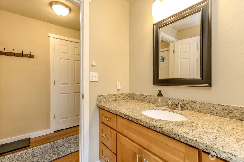 3109 L Street NE Auburn WA 98002