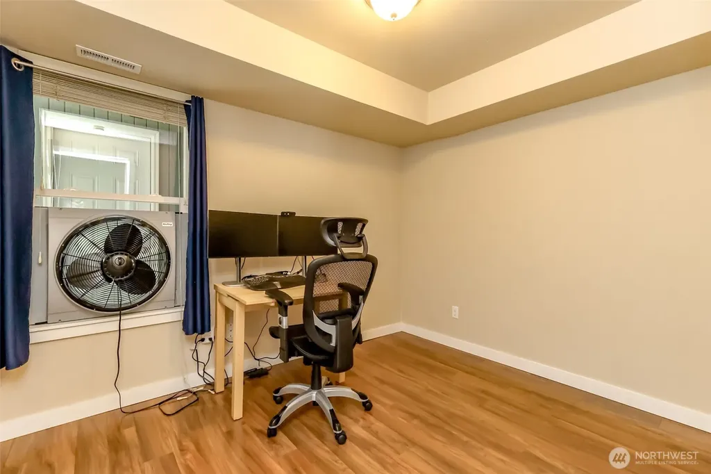3109 L Street NE Auburn WA 98002