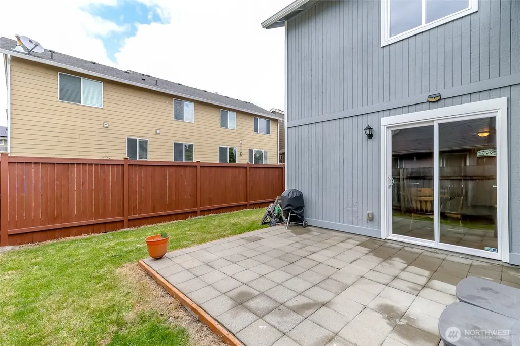 3109 L Street NE Auburn WA 98002