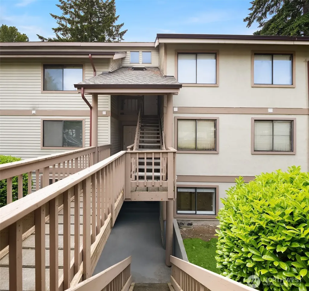 17413 119th Lane SE Renton WA 98058