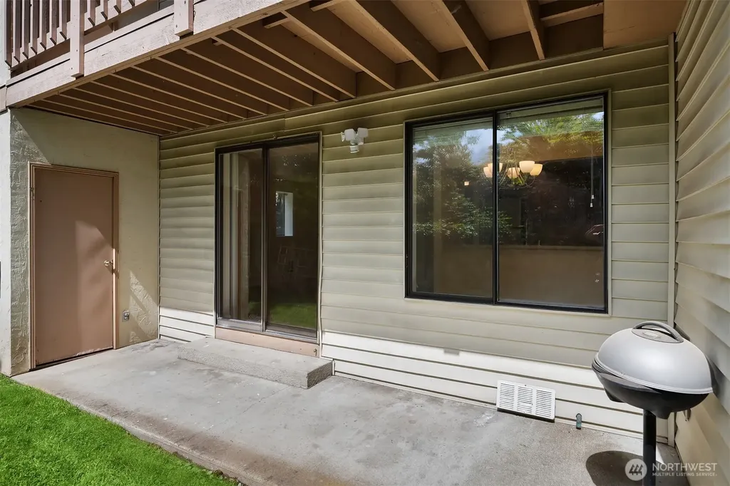 17413 119th Lane SE Renton WA 98058