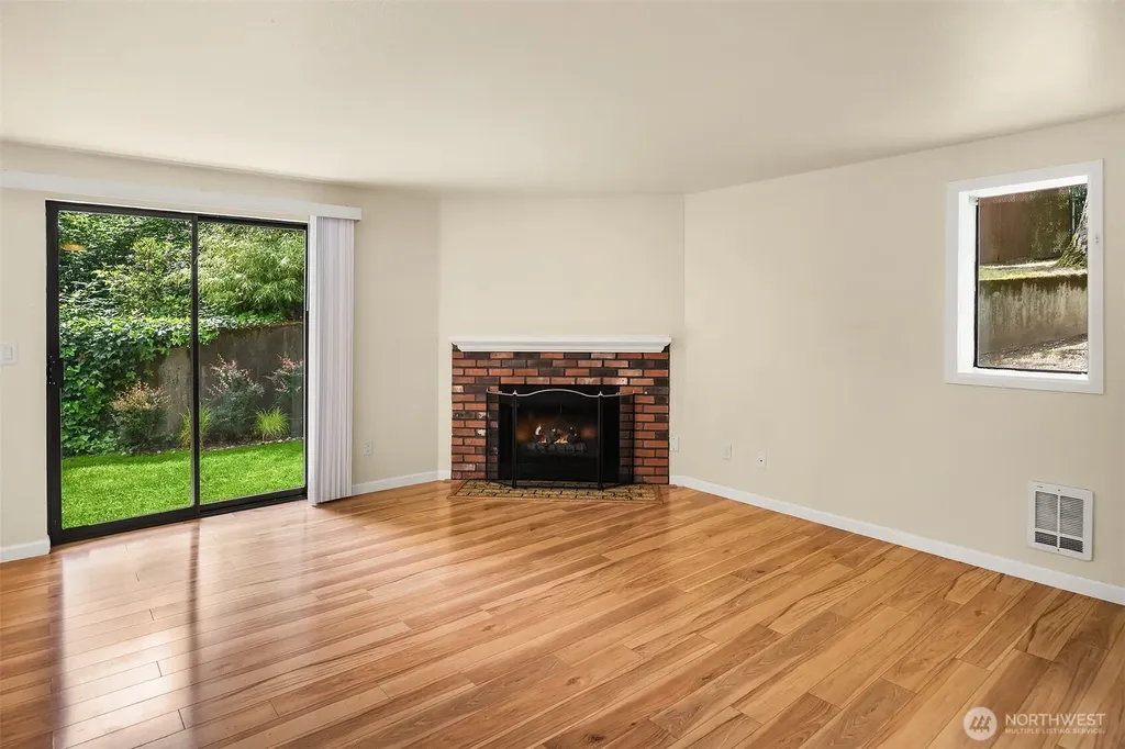 17413 119th Lane SE Renton WA 98058
