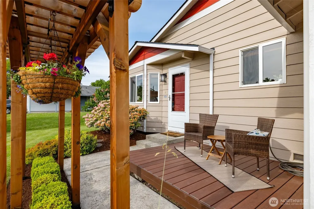 1004 S 28th Street Mount Vernon WA 98274