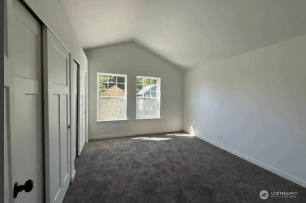 6414 NE Fern Street Suquamish WA 98392