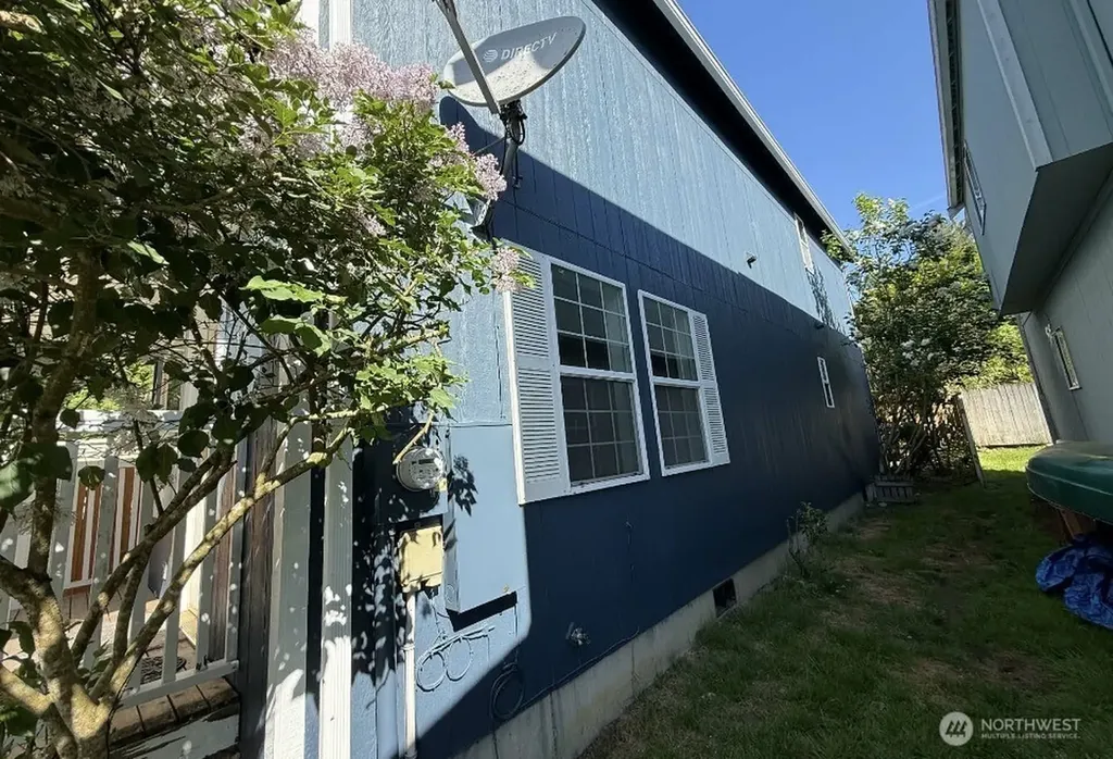 6414 NE Fern Street Suquamish WA 98392