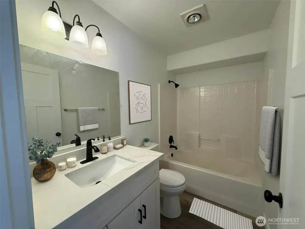 6414 NE Fern Street Suquamish WA 98392