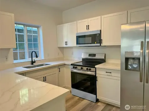 6414 NE Fern Street Suquamish WA 98392