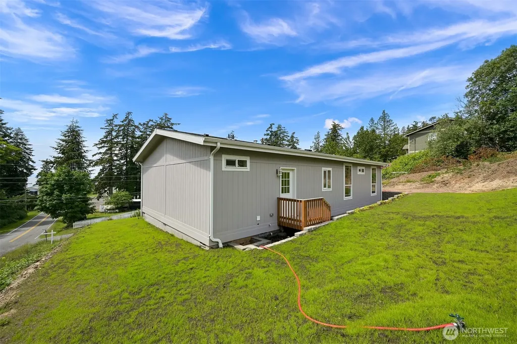 4772 Beach Lane Ferndale WA 98248