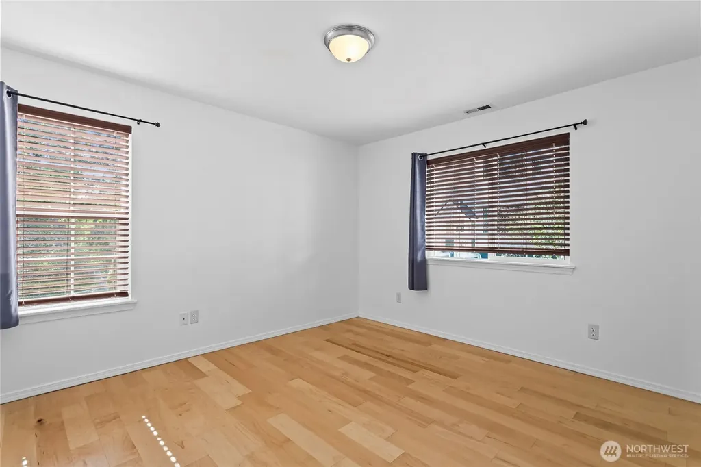 2940 S Proctor Street Tacoma WA 98409