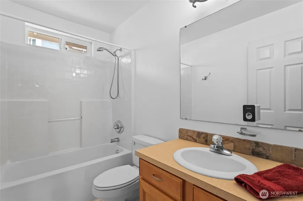 2940 S Proctor Street Tacoma WA 98409