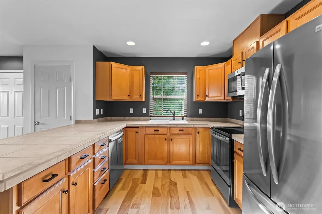 2940 S Proctor Street Tacoma WA 98409