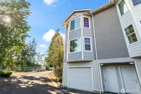 2940 S Proctor Street Tacoma WA 98409