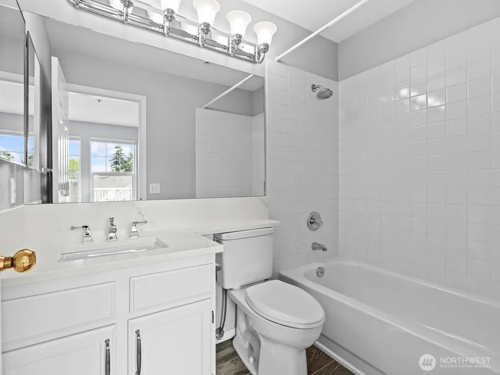 5400 Harbour Pointe Boulevard Mukilteo WA 98275