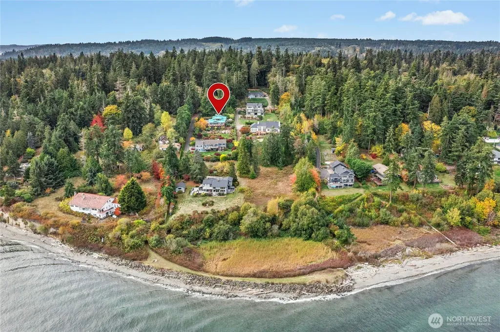 21322 NE President Point Road Kingston WA 98346
