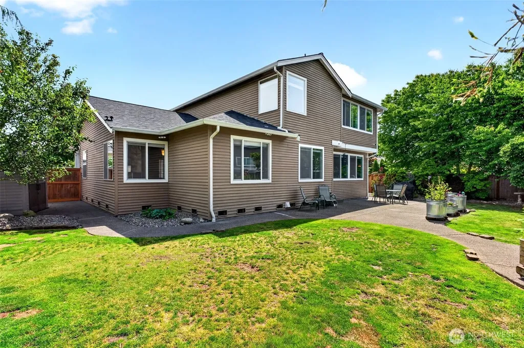 5836 Marshall Place SE Auburn WA 98092