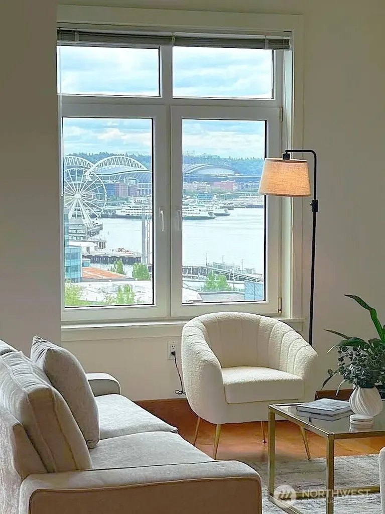 2607 Western Avenue Seattle WA 98121