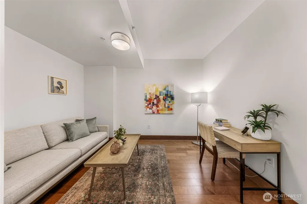 2607 Western Avenue Seattle WA 98121